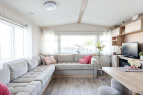 Chalet Summer Breeze